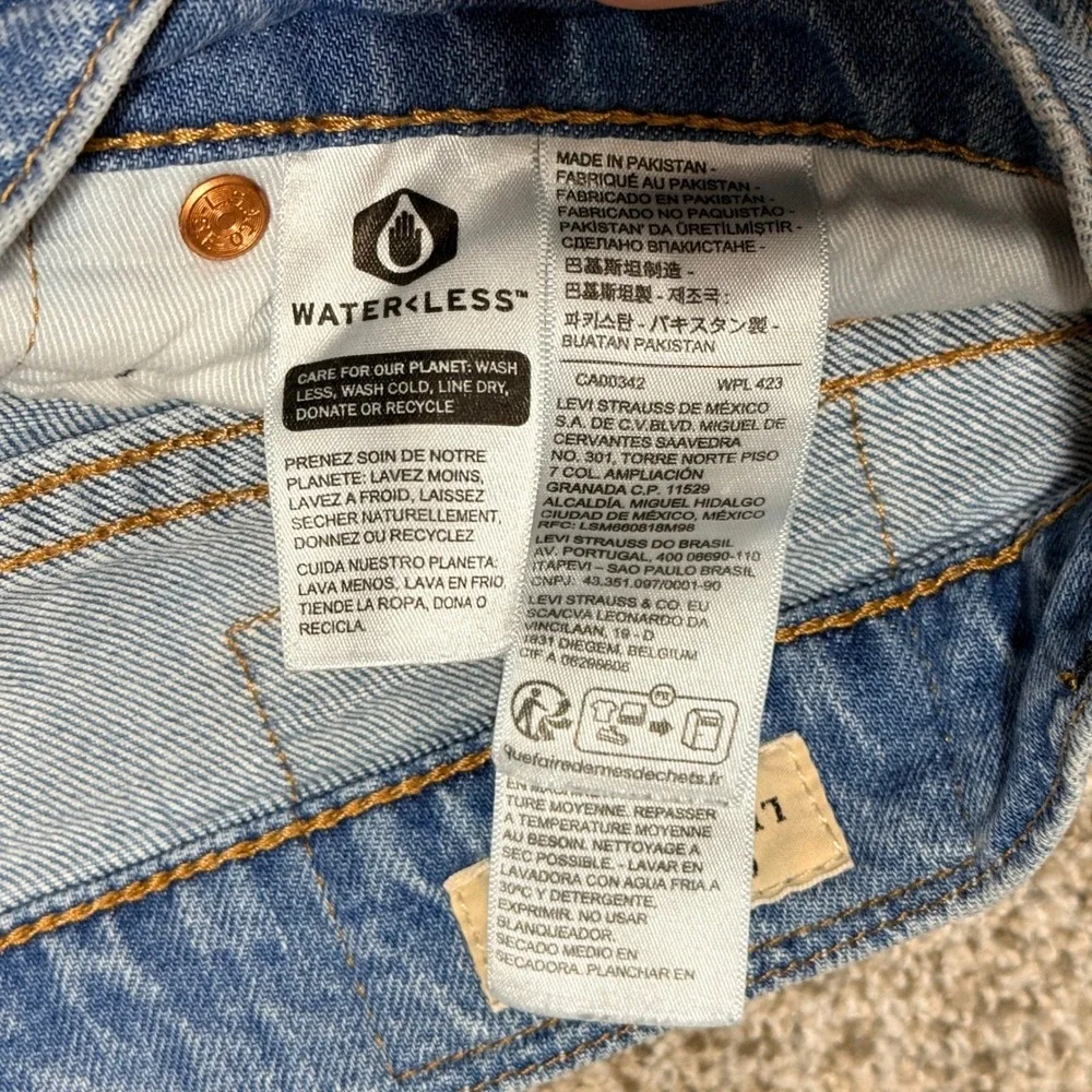 Levi's Womens 512 Slim Taper Jeans Light Wash Denim WaterLess W33 L34 Blue Denim